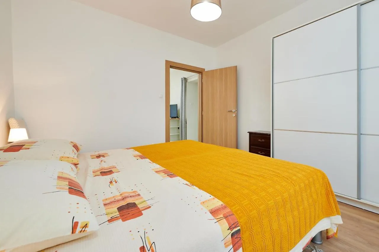 Joso And Diana Apartments Trogir